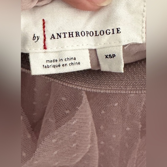 Anthropologie ruffled tulle skirt in rose. Size XS petite. Excellent condition! - Picture 5 of 5